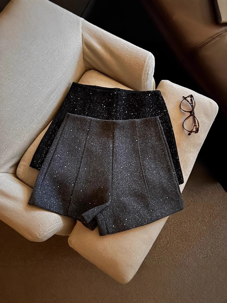 Vintage Grey Fine Flash Hot Girl Shorts Women's Autumn and Winter High Waist Slimming Loose Outer Wear Boots Pants High-end Casual Wide-leg Pants