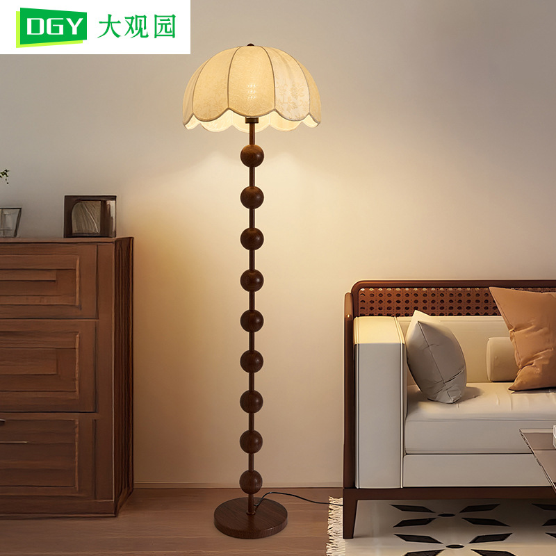 Picture of Medieval Style Floor Lamp Retro Fabric Gourd Floor Lamp Hotel Lamp Living Room Sofa Next to Bedroom Decorative Lamp L138