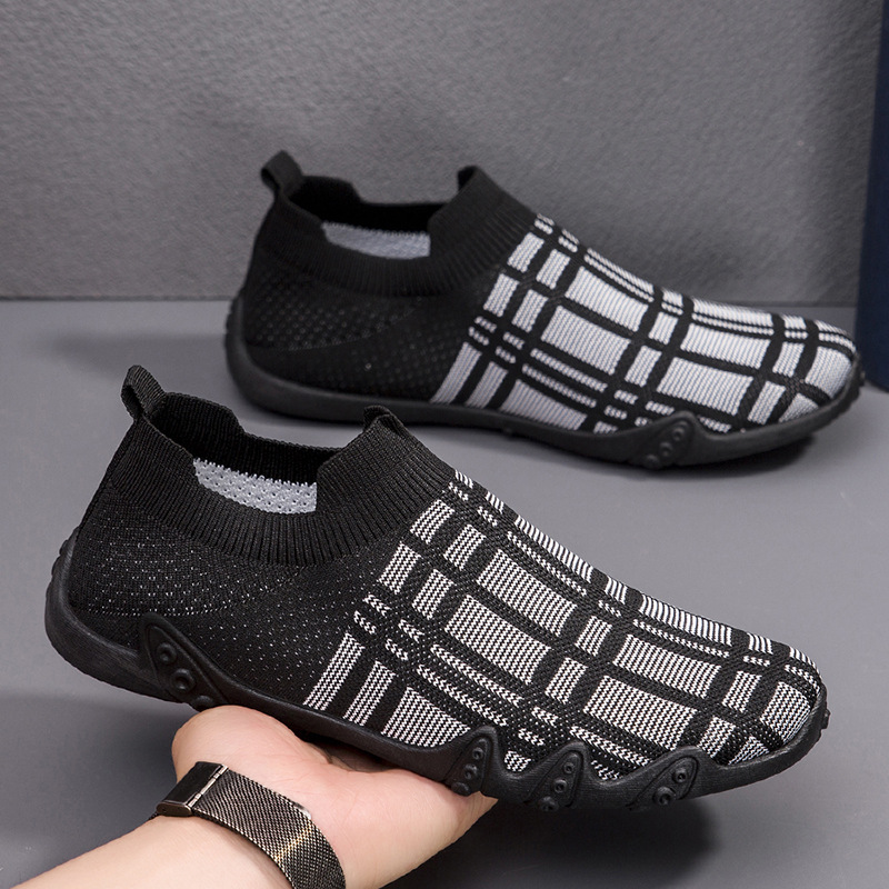 Men's Shoes Summer New Breathable Flying Woven Soft Face Men's Sneakers Trendy Casual Soft Sole Peas Shoes