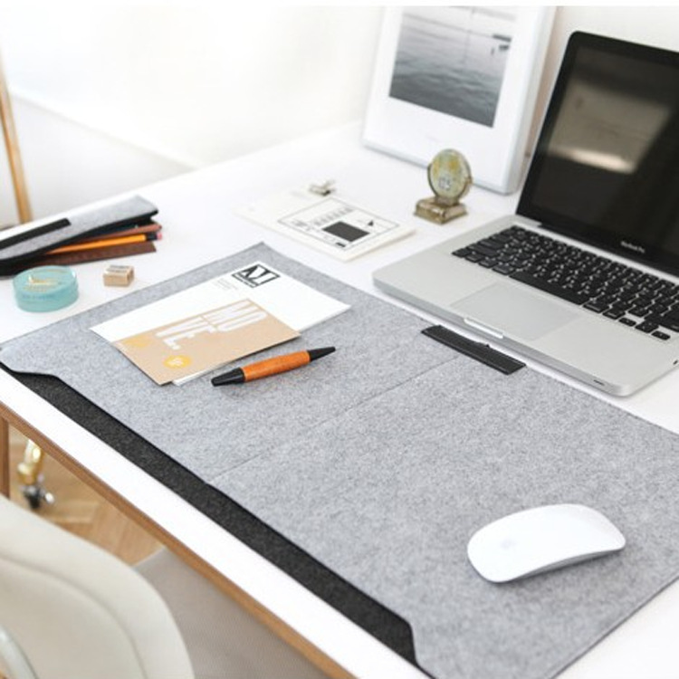Felt Mouse Pad Thickeneded Desk Pad Non-Slip Desktop Writing Pad Computer Keyboard Game Desk Pad Logo Fabric