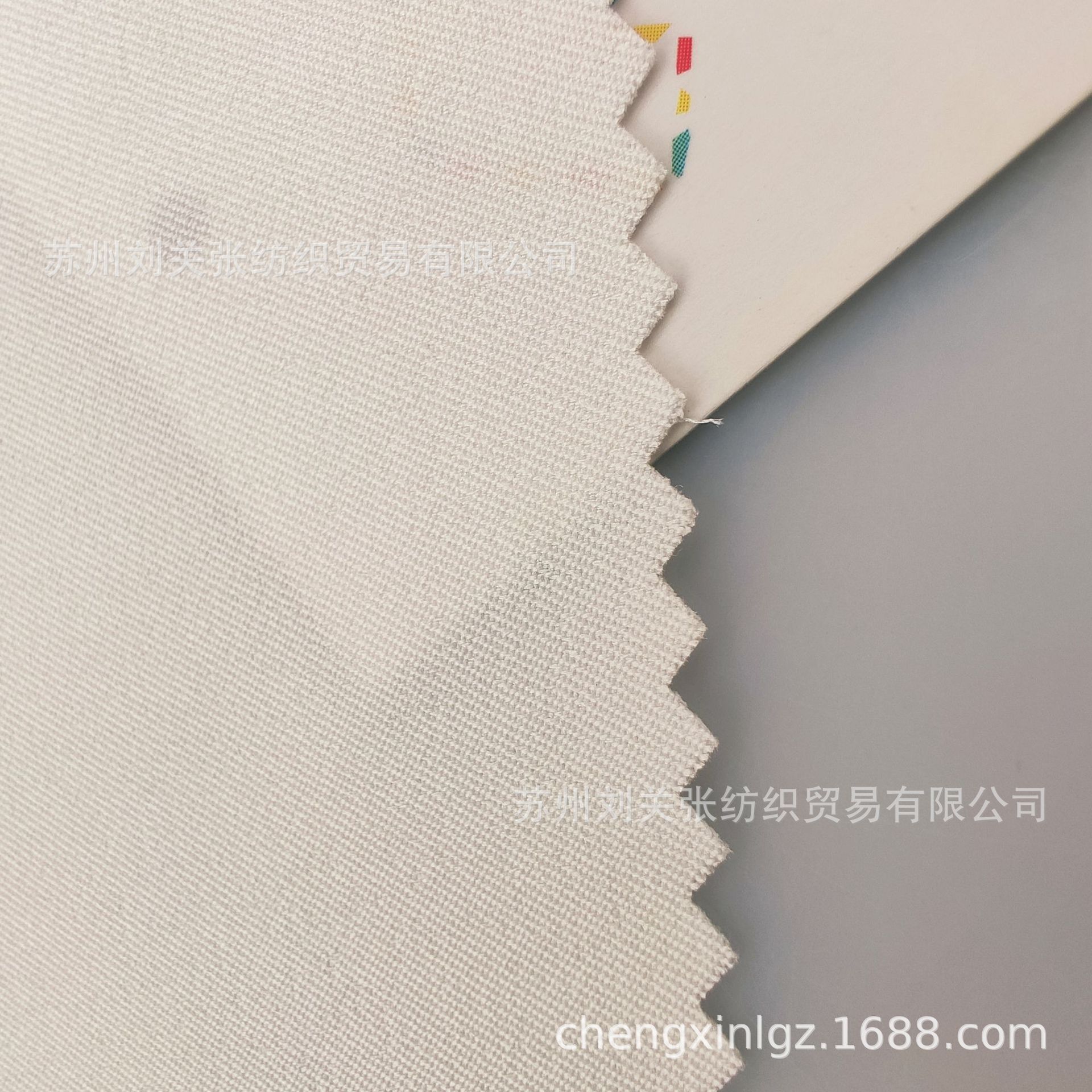 White artificial silk 100D2/2 oblique double-sided fabric digital printing Fashion Women's Hanfu skirt fabric