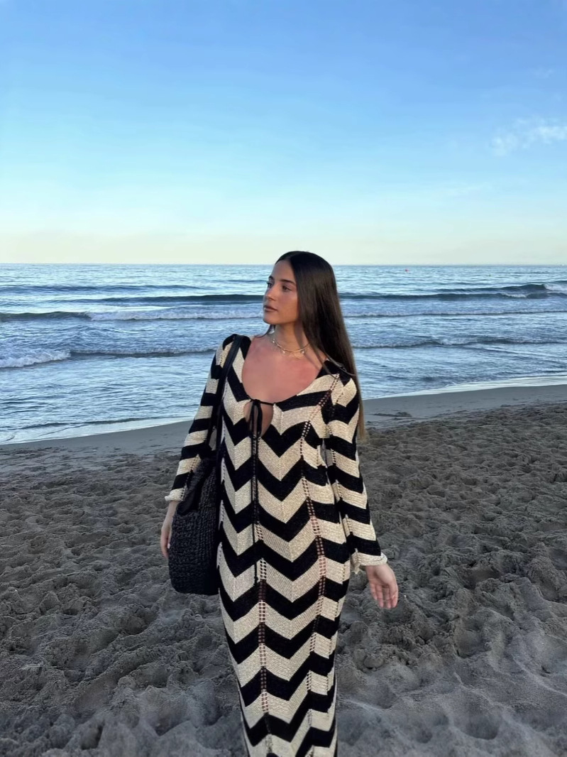 Cross-border European and American style AliExpress foreign trade women's in stock new wave pattern lace-up dress