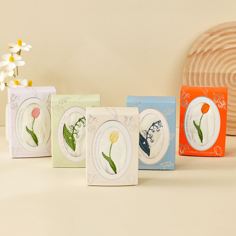 Picture of Souvenir Towels for Bridesmaids, Floral Embroidery, Baby Full-Month Gifts, Small Return Gifts, Women's Day Small Gift Designs