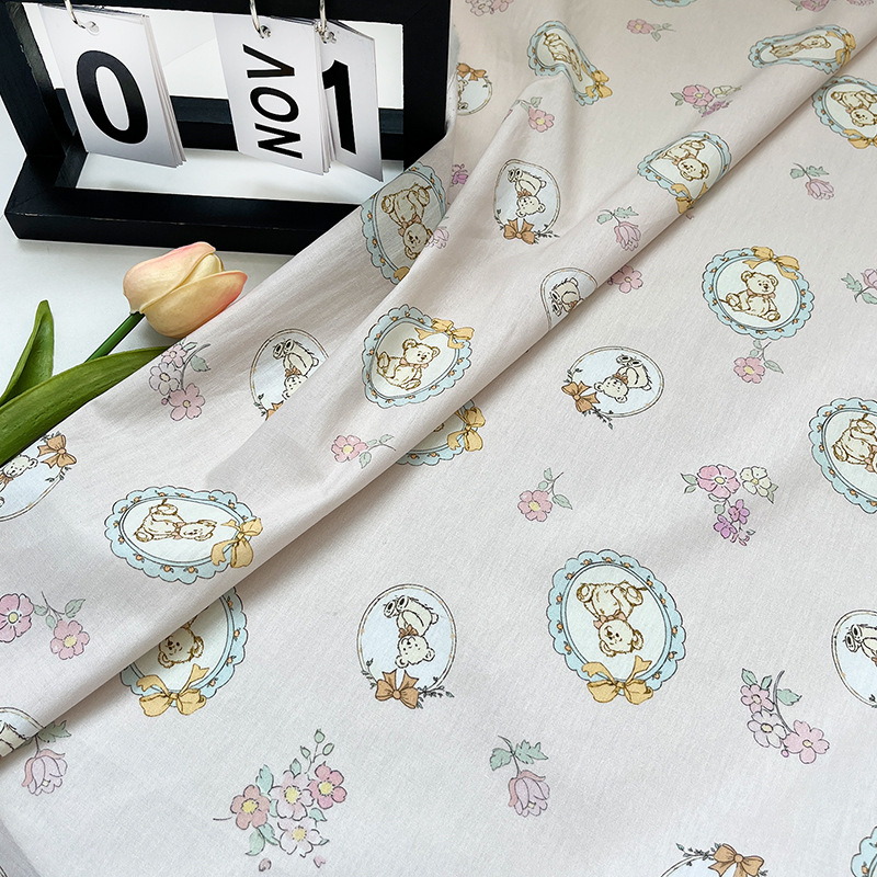 Cotton 40S Poplin Mirror Bear Digital Print Fabric 1.0m Price Children's Shirt Dress Clothing Fabric