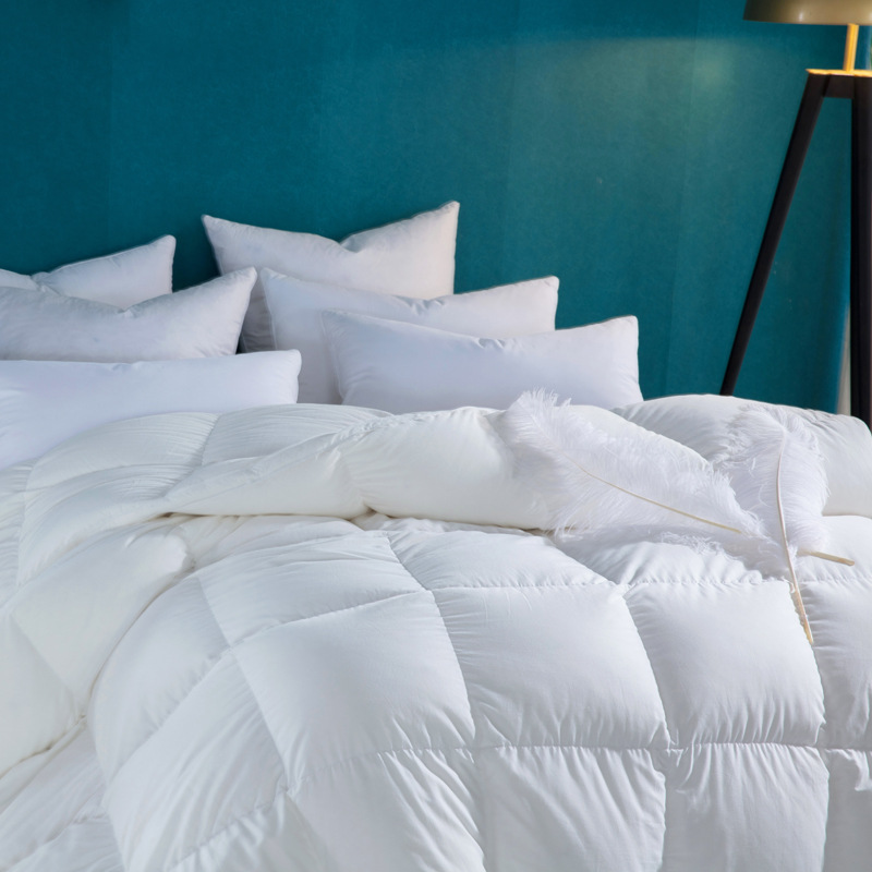 Soft silk duvet fabric 80 * 50D soft silk anti-velvet fabric non-drilling velvet imitation feather fabric quilt core fabric