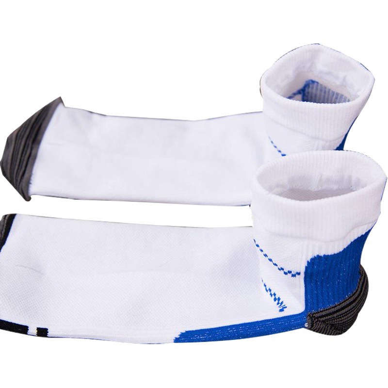 Spring new short socks men's outdoor mountaineering socks breathable color matching basketball socks cotton socks manufacturers wholesale