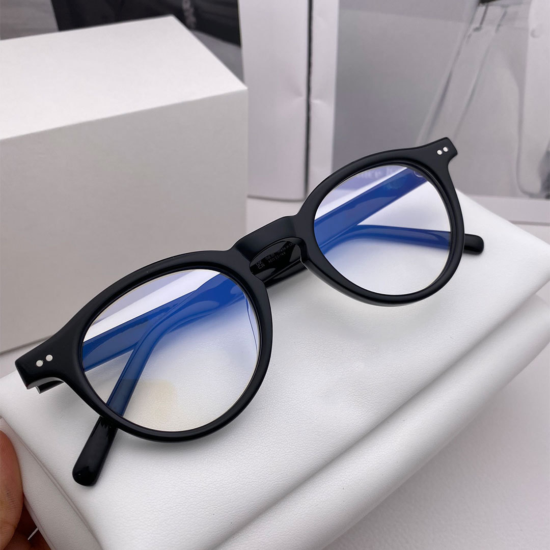 Picture of 2024 Co-Branded Ultra-Light Plate Gm Round Frame Glasses Mm116 Margiela Fashionable Black Frame Women's Anti-Blue Light and Light