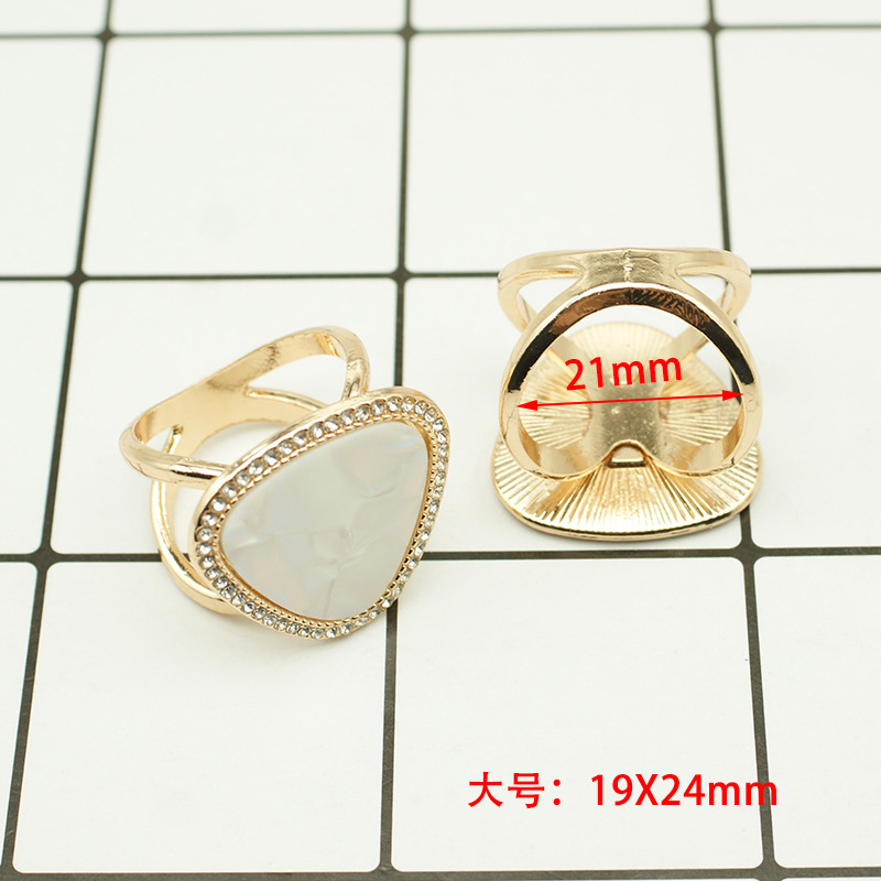 Picture of South Korea multi-functional scarf buckle high-grade Pearl fashion new Camellia windbreaker belt buckle high-end jewelry wholesale
