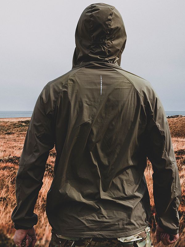 Picture of Outdoor Tactical Skin Clothing Men's Summer Hooded Sunscreen Clothing Breathable Waterproof Lightweight Sunscreen Clothing UV Protection