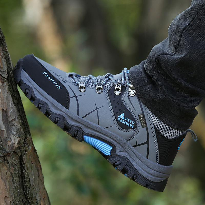 Outdoor hiking shoes men's summer 2025 new men's leisure sneaker waterproof non-slip wear-resistant work safety shoes