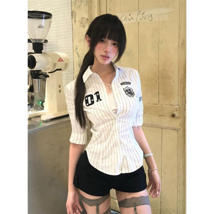 Picture of Spice Girl Striped Waist Shirt Women's Summer 2025 New Niche Design Unique Chic Shirt Top