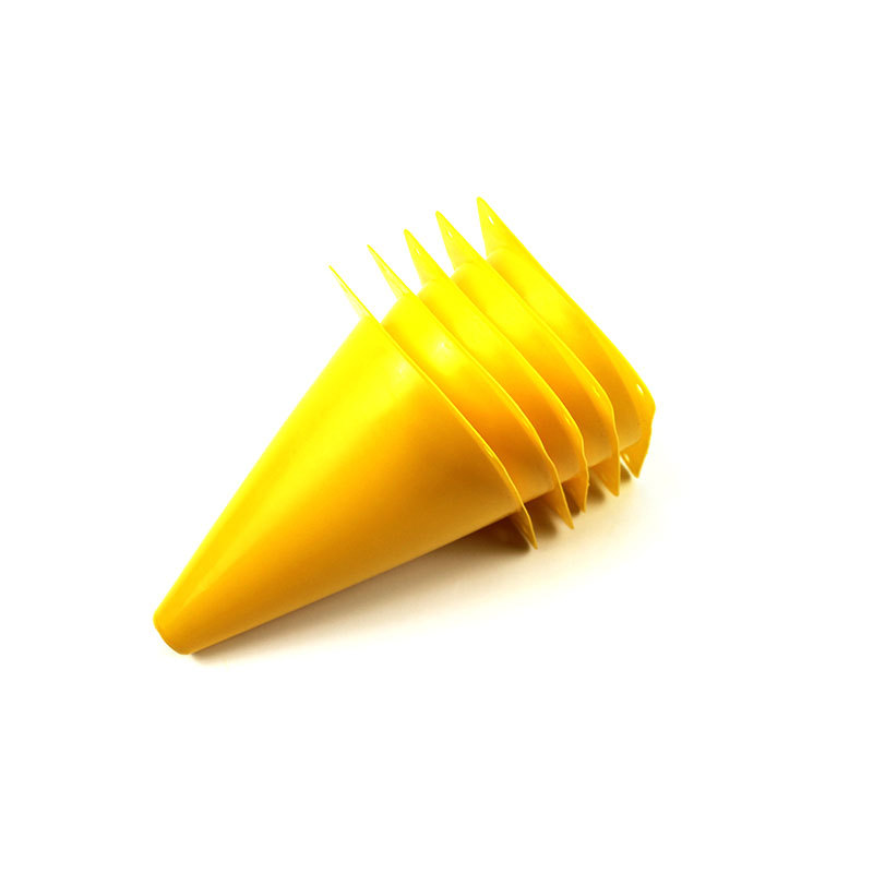 Picture of Sign Bucket Football Training Equipment Obstacle Sign Dish Children 18cm Ice Cream Tube Sign Cone Road Cone