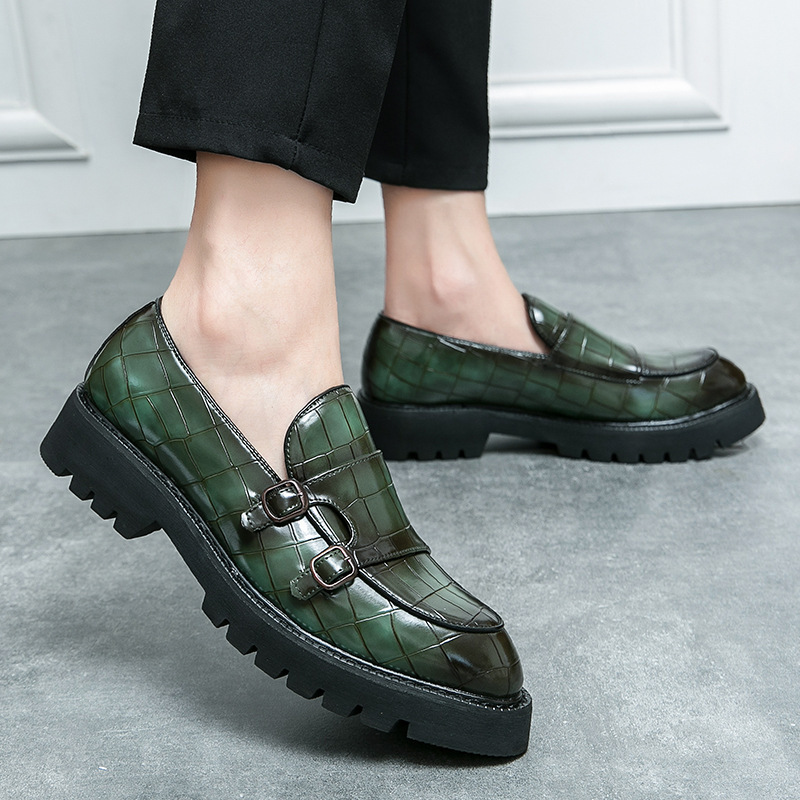 New plus size Side Pin Buckle Loafers Men's Patent Leather Shiny Thick Heel Platform Height Increasing Stylist Casual Leather Shoes