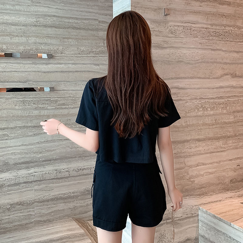Picture of Work Style Suit Slimming Look 2025 Summer Cross-Border New Short-Sleeved Jacket Wide-Leg Shorts Women's Two-Piece Set