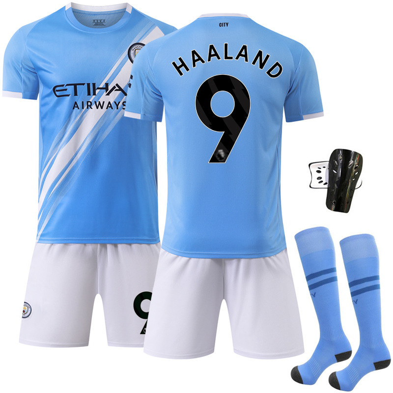 Picture of 2025-26 New Sports suit 17 De Braunes Club Football Clothes No.9 Harland Manchester City Home