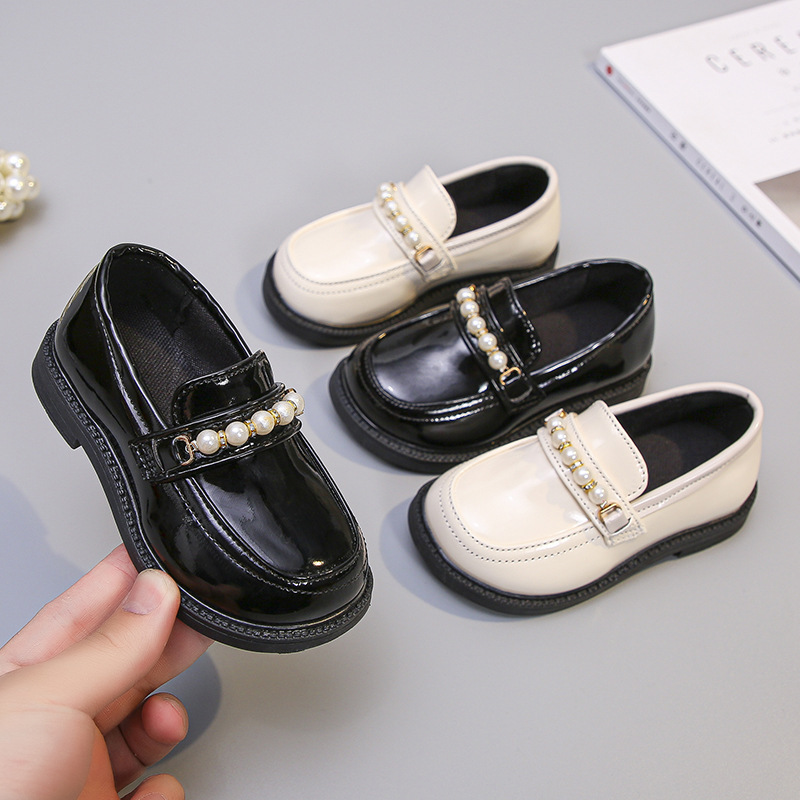 Girls' High-End Princess Shoes, Versatile Soft-Soled Pearl Shoes, Princess Shoes, Korean Style Flats, Spring Rhinestone British Style Shoes