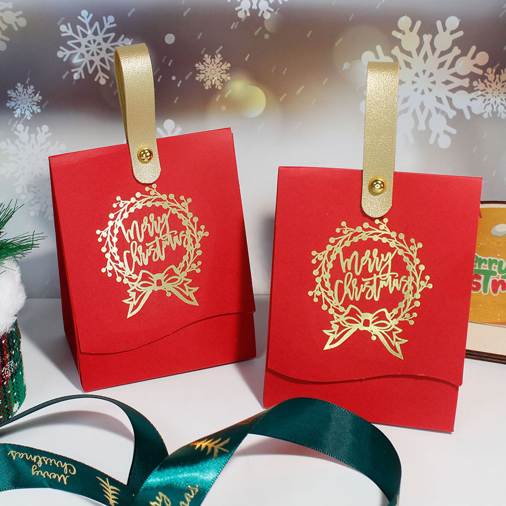 New Red Christmas Candy Gift Packaging Box High-end Bronzing Pattern Creative Portable Gift Box Cross-border in stock