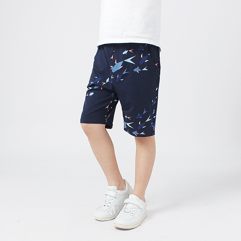 Picture of Children's Summer Korean Style New Boys' Casual Shorts Big Children's Stars Full Print Breathable Children's Five-point Pants for Hair