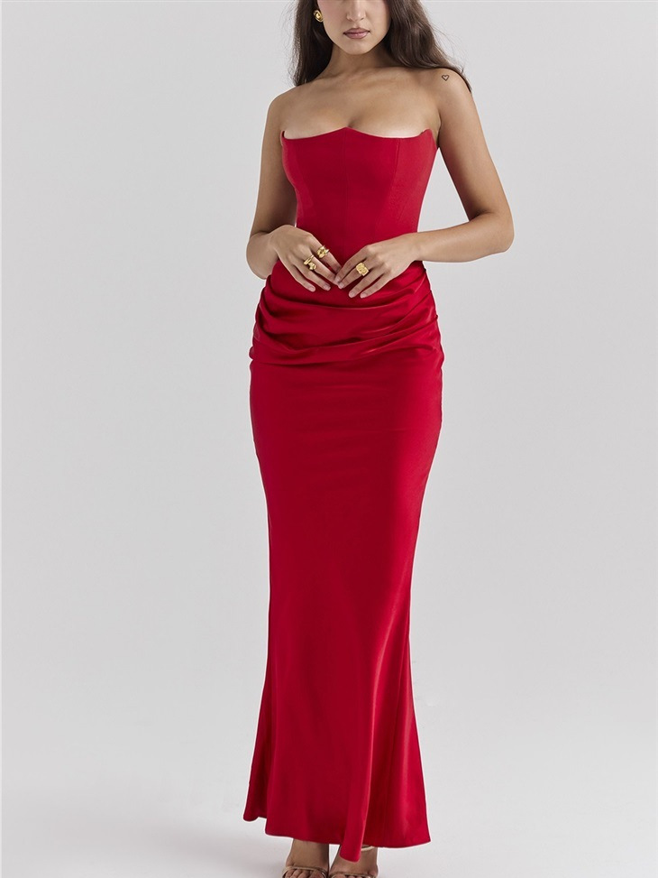 Picture of European and American ins cross-border new multi-color waist tube chest off-shoulder fishbone pleated long hip conjoined dress