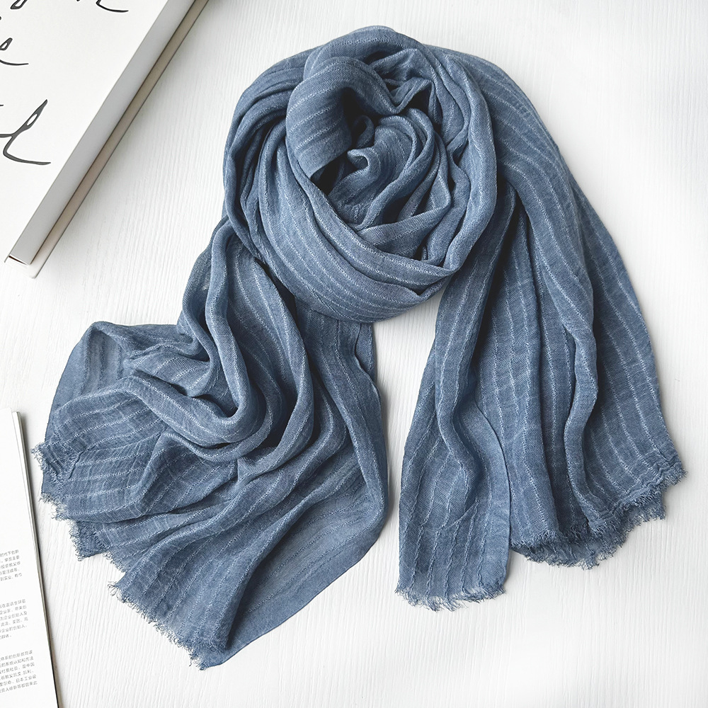 Picture of Foreign Trade Cotton Linen Scarf Scarf Women's Autumn and Winter Gradient Color-matching Japanese and Korean Lady Mori Girl Style Slub Yarn Shawl