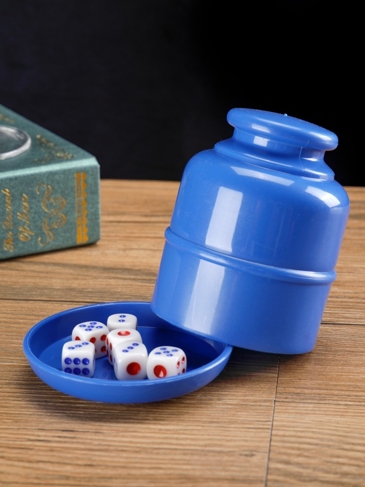 Picture of Dice dice cup suit bar sieve thickened combination with bottom holder sieve cup swinging cup stopper cup shaking color wholesale