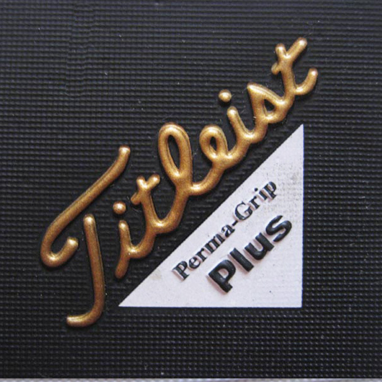 Picture of High-frequency voltage silk-screen printing on leather material and then high-frequency hot-press silk-screen printing leather material trademark LOGO processing plant