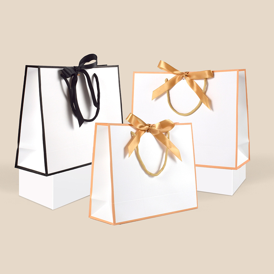 Clothing Store Handbag Gift Packaging Bag in stock Simple Ins Solid Color Shopping Bag Border High-end Paper Bag