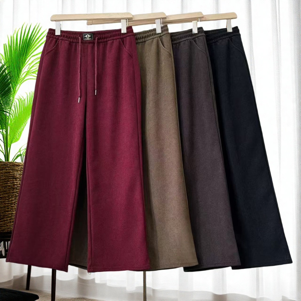Mole Velvet Straight-Leg Pants for Women, New Autumn Style, Comfortable, Casual, Loose Fit, Elastic Waist, Versatile High-Waisted Wide-Leg Pants