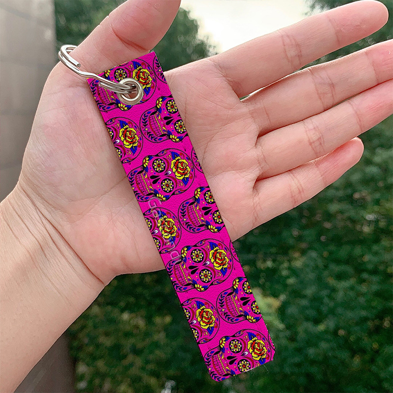 Picture of Amazon AliExpress European and American popular skull skull pu leather keychain wholesale in stock bag pendant