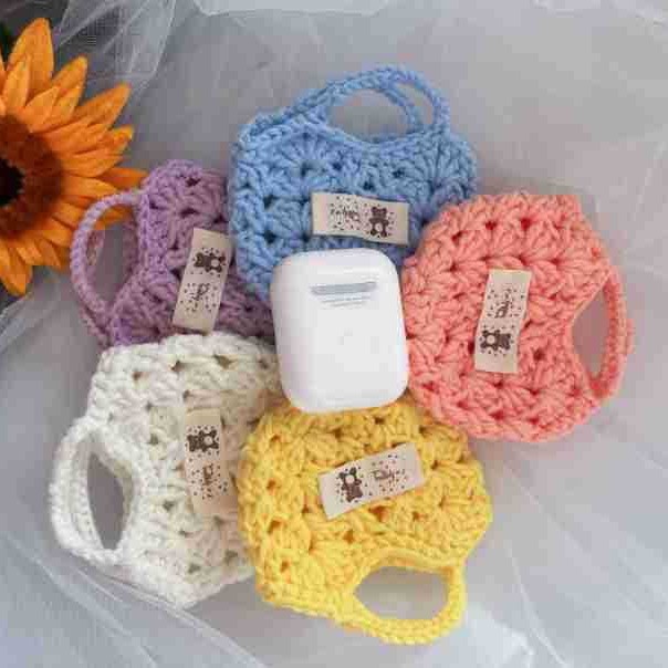 Picture of Hand-Knitted Mini Headphone Bag Dopamine Macaron Colorful Hollow Universal Wool Crochet Coin Purse
