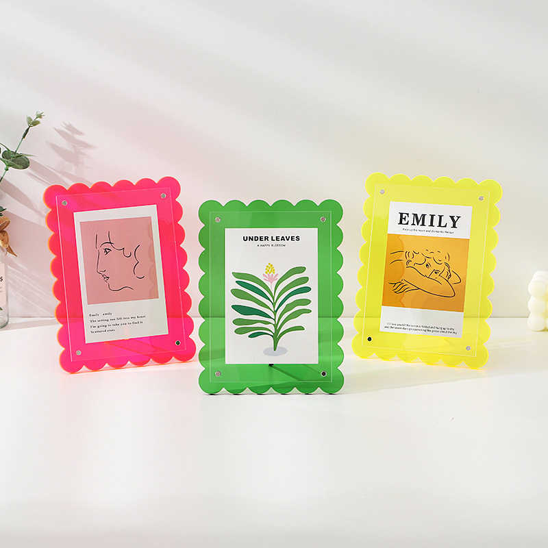 temu new 7 inch color acrylic wavy pattern postcard display photo frame magnetic transparent Polaroid table