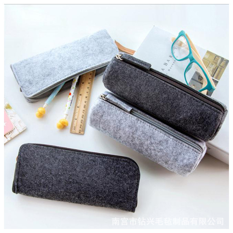 Felt pencil case student stationery bag pencil case color cylinder pencil case Zipper pen protective case logo can be added