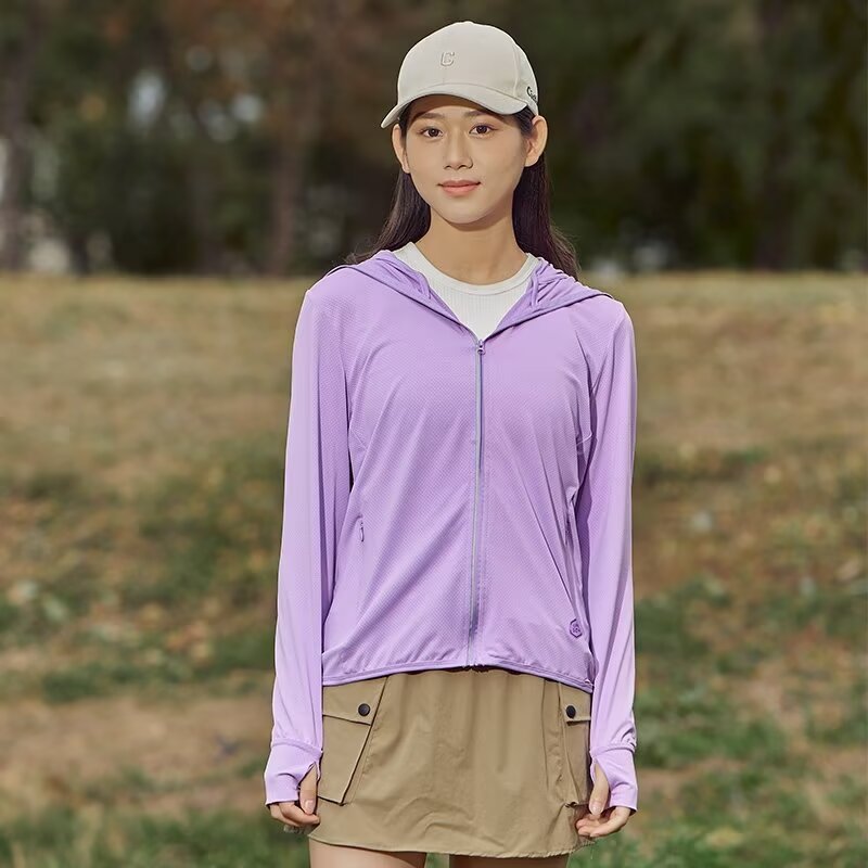 Picture of New Hooded Sun-protective Clothing Women's 2024 Summer New Ice Silk Casual Anti-ultraviolet Breathable Clothes All-match Sun-protective Clothing