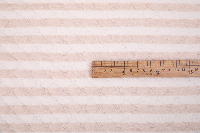 Picture of 40S color cotton jacquard air layer color cotton quilted knitted fabric spring and autumn sleeping bag underwear baby quilt fabric