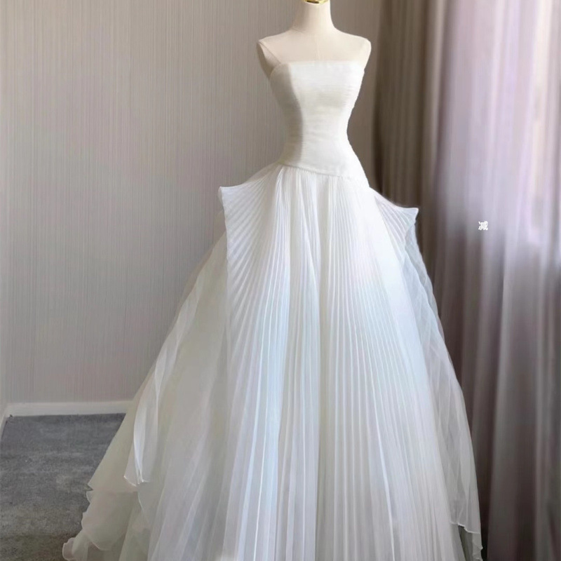 Strapless Light Wedding Dress 2023 New Bridal French Style Simple Mori Style Super Fairy Outgoing Yarn for Petite Welcome Dress