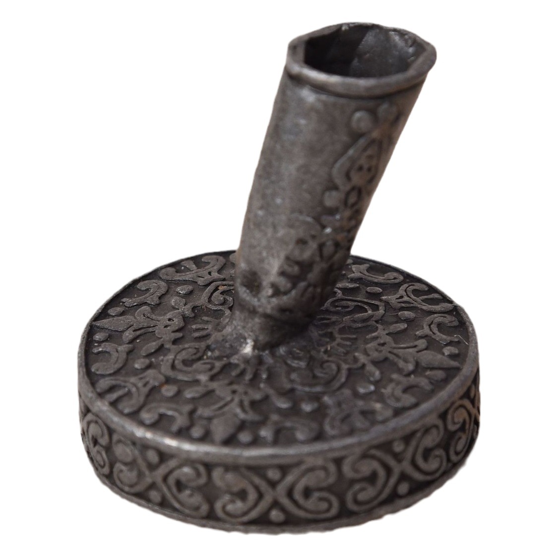 European-style Feather Pen Carved Dip Ink Pen Holder Pen Holder Exquisite Round Metal Base Pen Accessories Christmas Gift
