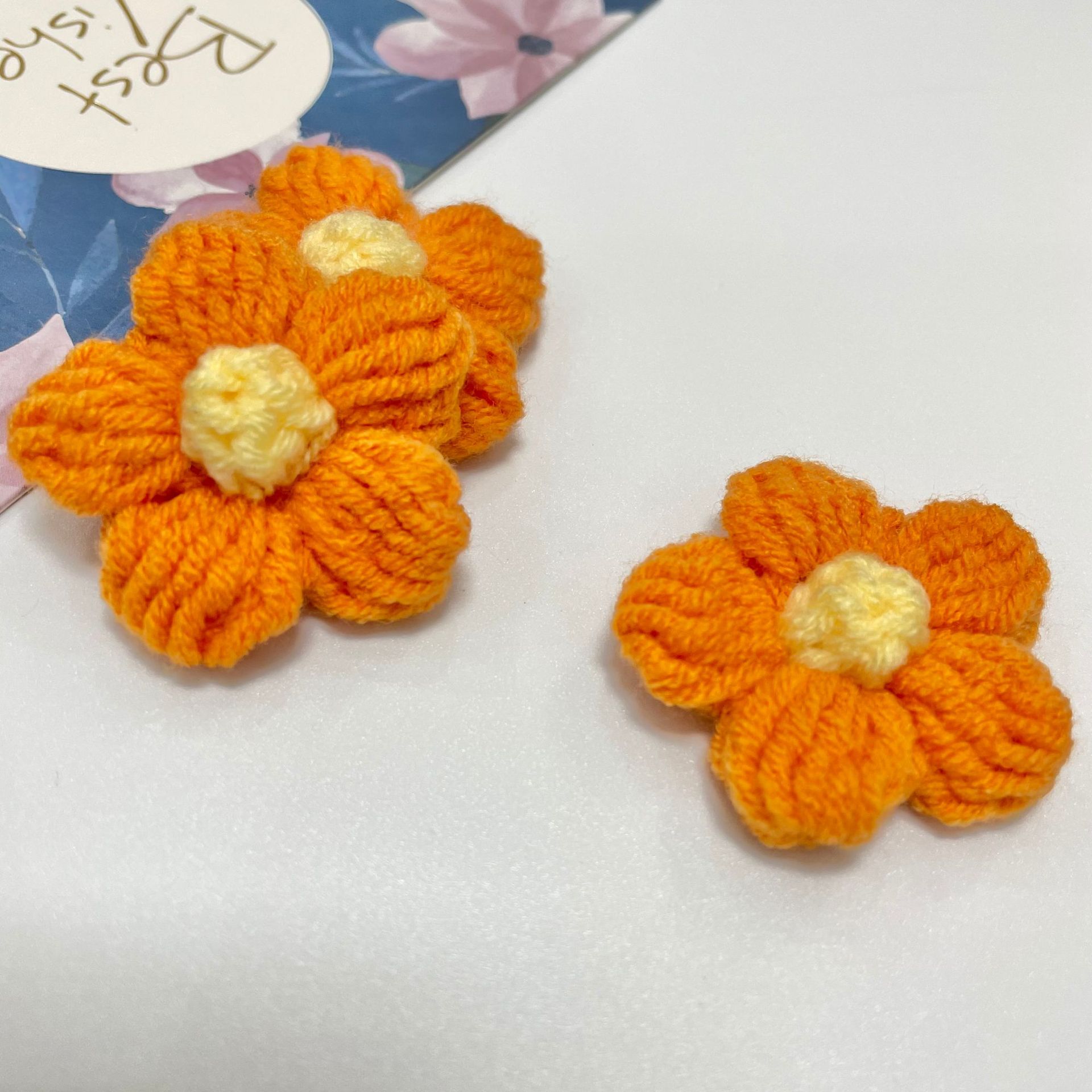 Picture of DIY Hand-Woven Wool Flowers Milk Cotton Crocheted Puff Flowers Ready-Made Clothing Accessories Accessories Manufacturer Wholesale