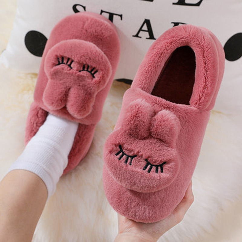 Picture of Women's Cotton Slippers for Winter Home Use, Indoor Plush Non-Slip Warm Slippers for Couples, Winter Closed-Back Cotton Shoes, Plush Men's Slippers