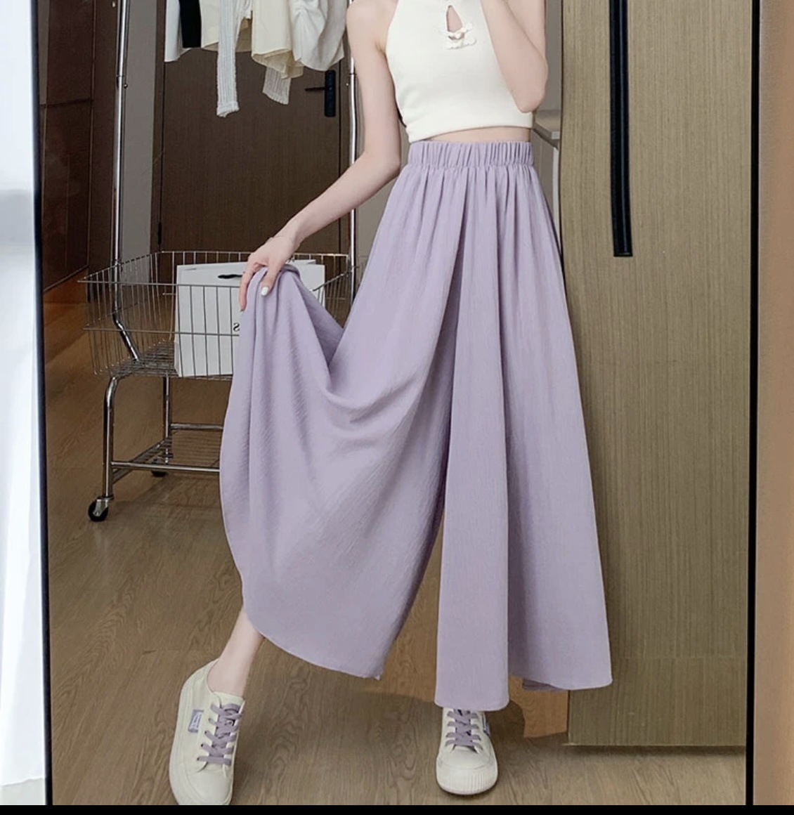 Picture of Ice Silk Culottes for Women Summer 2025 New Style Small High-Waisted Eight-Point Pants Drapedy A-Line Wide-Leg Skirt with Large Hem