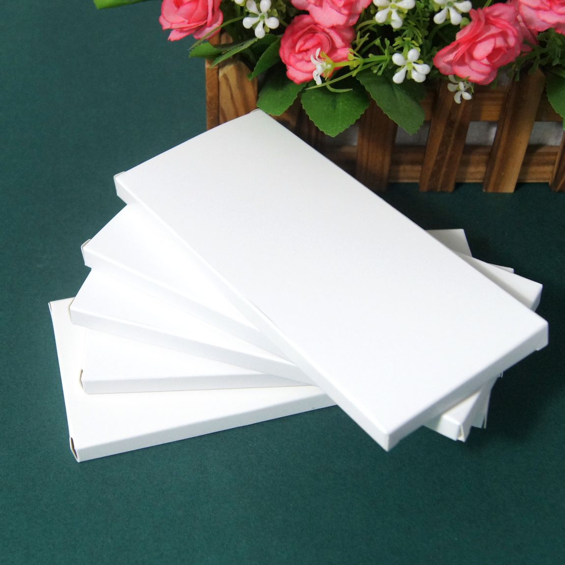 91-100mm small white box quick white card flat packaging carton double box in stock wholesale cowhide makeup black card box