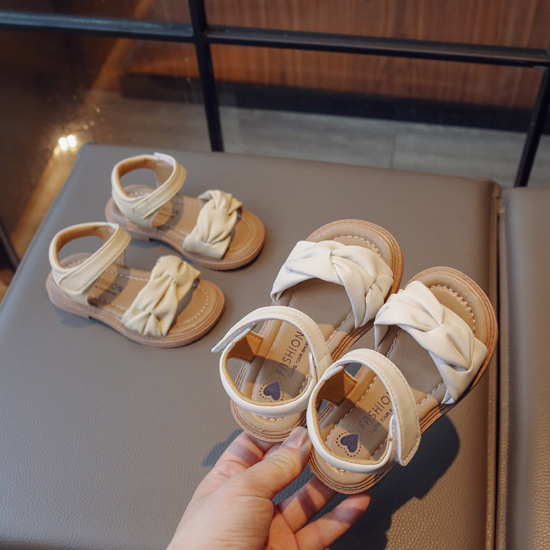 2025 New Summer Girls Korean Style Casual All-match Fashion Sandals Children Soft Sole Comfortable Non-slip Beach Shoes