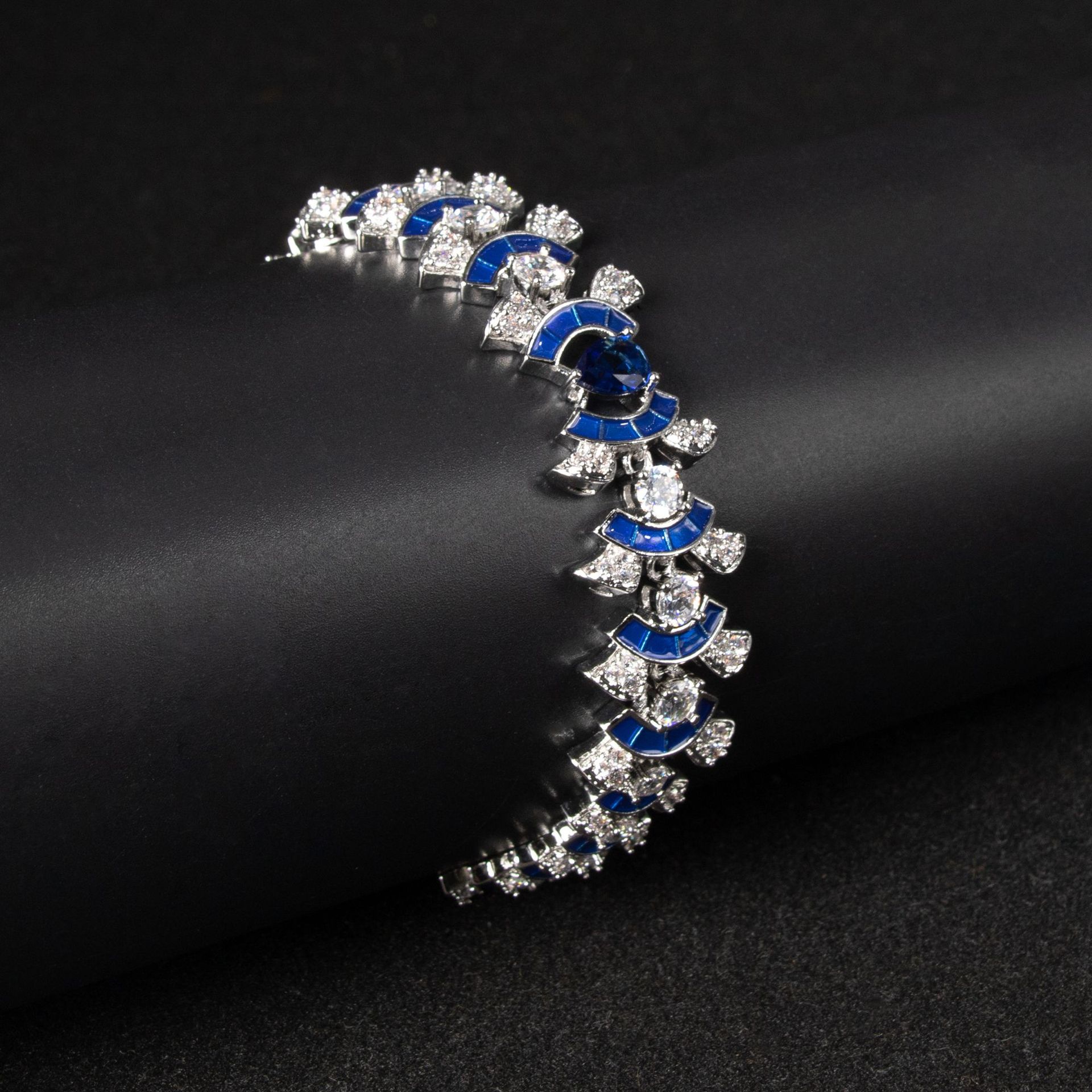 Picture of European and American Cross-border High-set Jewelry Necklace Earrings Ring Bracelet Four-piece Banquet Luxury All-match Jewelry for Women