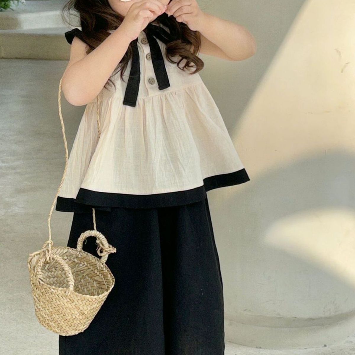 Picture of Girl's Western-style Washed Cotton and Linen Suit 2024 Summer Women's Doll Shirt Top Casual Wide-leg Pants Western-style Two-piece Set