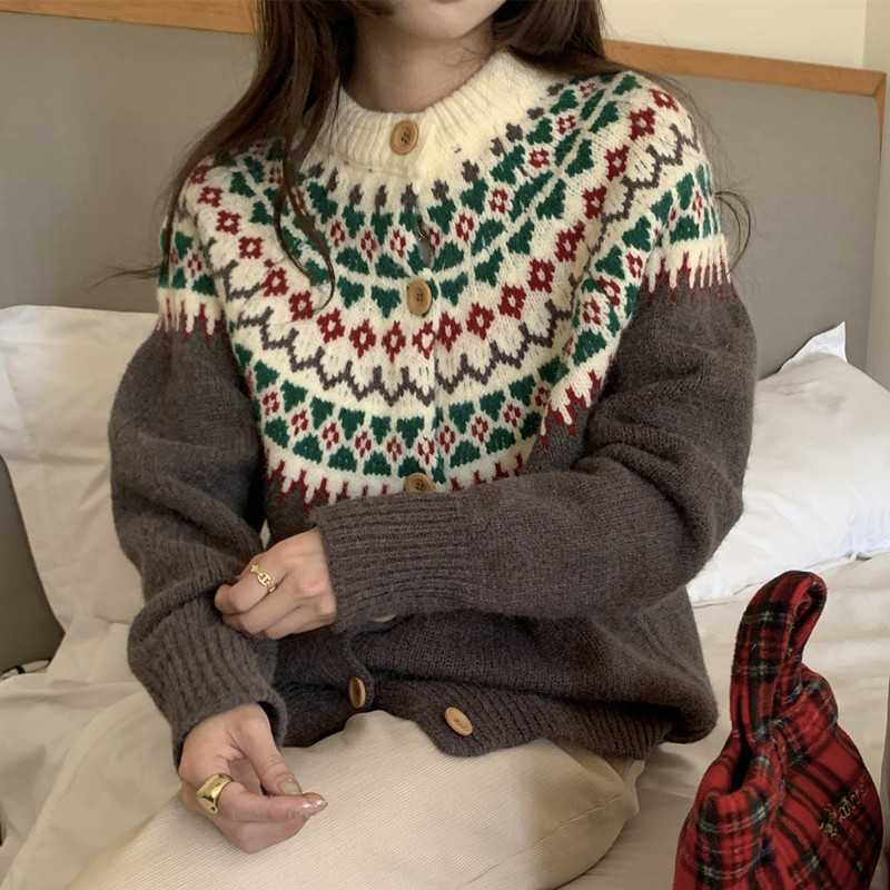 Retro Niche Pop Jacquard Single-breasted Long-sleeved Sweater Knitted Cardigan Coat Color