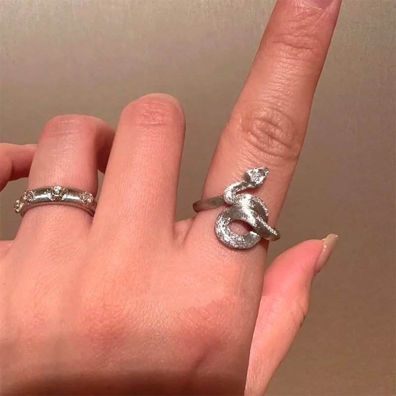 Little Red Book Same Style Snake Ring 2024 New Zodiac Snake Benmingnian Snake Micro-inlaid Flash Ring for Women