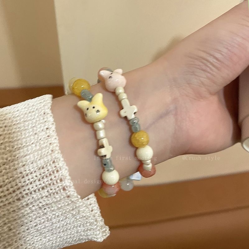 Macaroon Color Rabbit Ceramic Beaded Bracelet for Women's Summer Niche Design Girlfriend Handstring Dopamine Bracelet