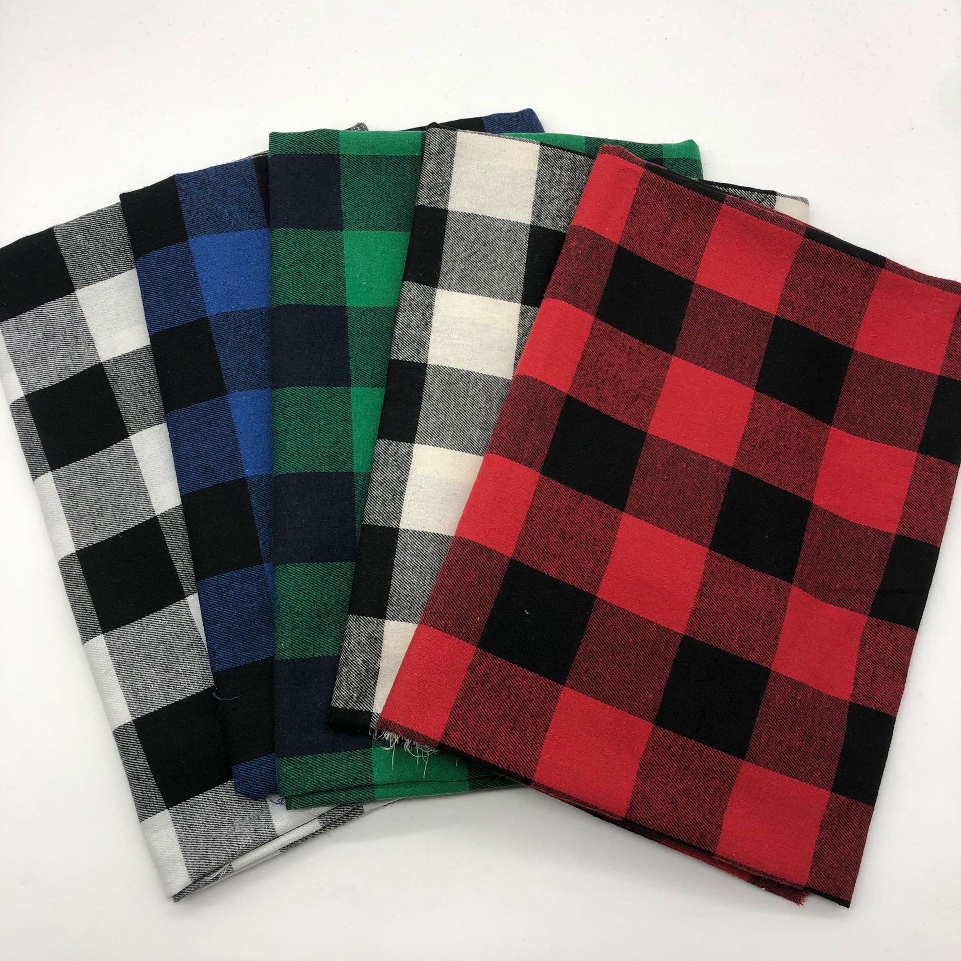 21 counts polyester cotton yarn-dyed twill brushed plaid fabric, spring, autumn and winter shirts, casual wear, jackets, trousers, plaid fabric