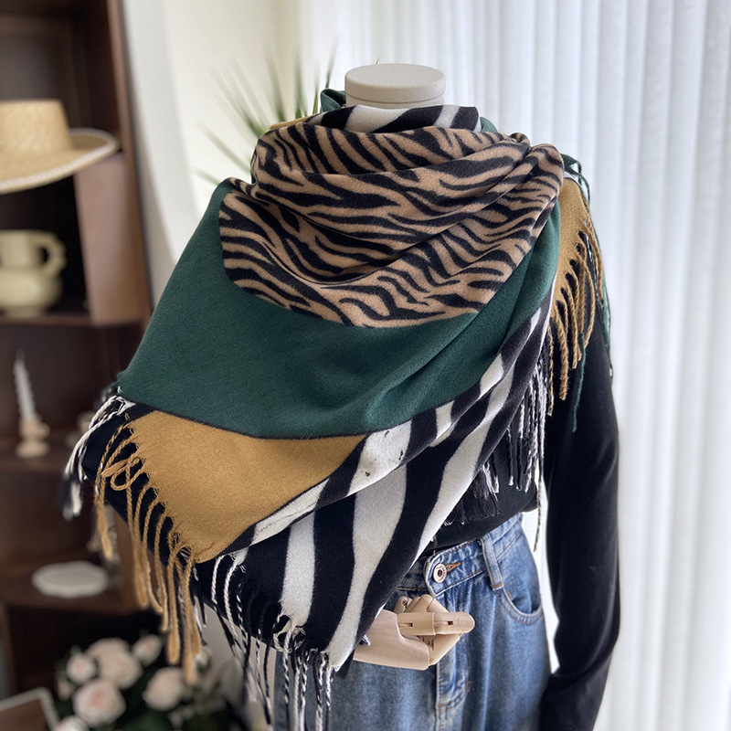 Picture of Imitation cashmere scarf women's European and American zebra print double-sided warm tassel shawl autumn and winter warm scarf wholesale