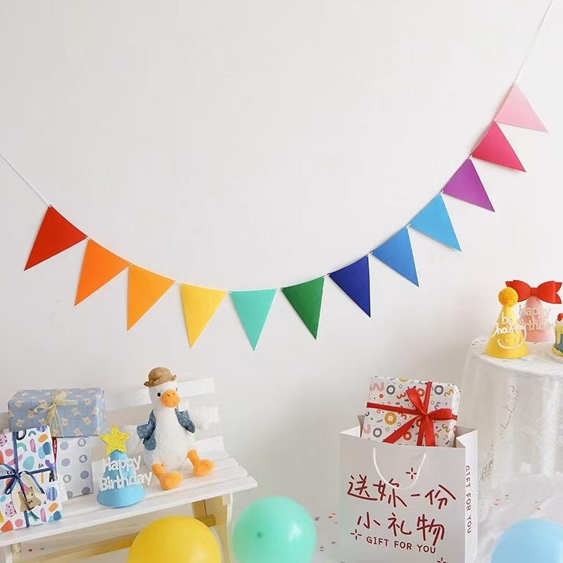 Felt Bunting Birthday Party Decoration Pennant Flower Christmas Flag Kindergarten Hanging Flag Wall Decoration Creative