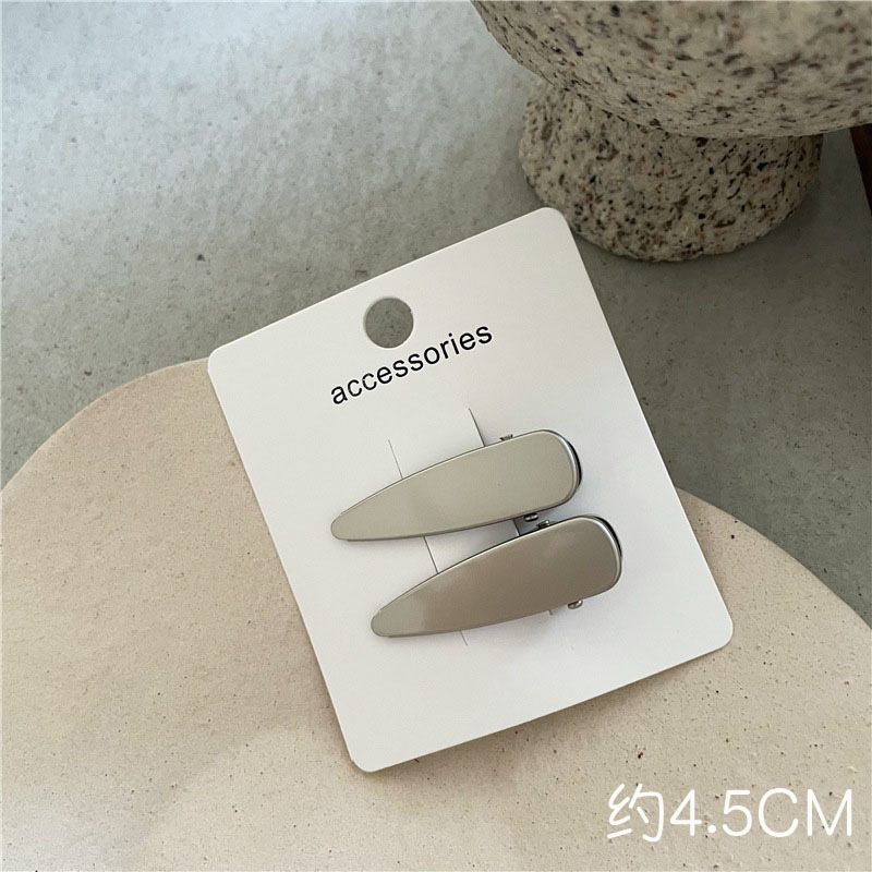 Picture of Y2g hairpin metal sweet cool bangs hairpin makeup hair accessories forehead broken hairpin simple clip 2023 new female